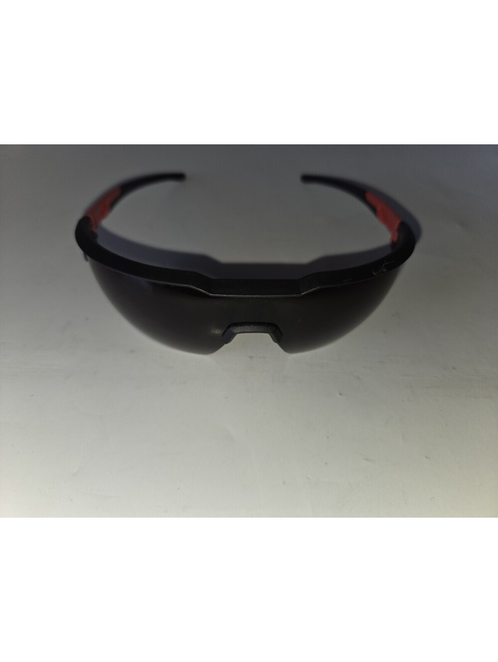 Milwaukee 50-73-2000 Anti-Scratch Safety Glasses, Gray Lens Black/Red Frame SG2